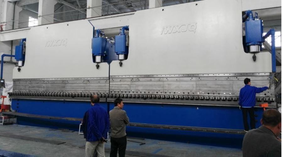 800T सीएनसी टैंडम प्रेस ब्रेक मशीन 7M लंबी टूलींग स्वचालित प्रेस ब्रेक