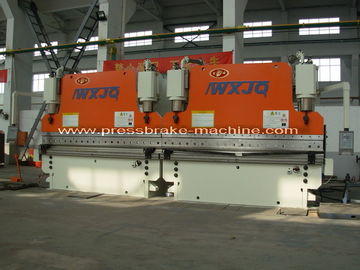 मानक औद्योगिक झुकने मशीनरी शीट धातु अग्रानुक्रम प्रेस ब्रेक WE67K-400T / 4000